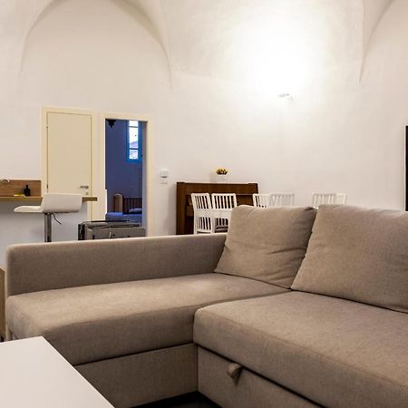 Hotel Archivolto Del Teatro Albenga Exteriér fotografie