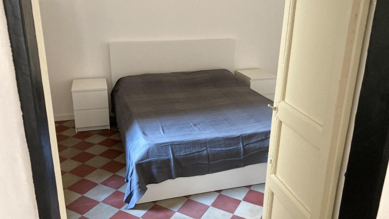 Hotel Archivolto Del Teatro Albenga Exteriér fotografie