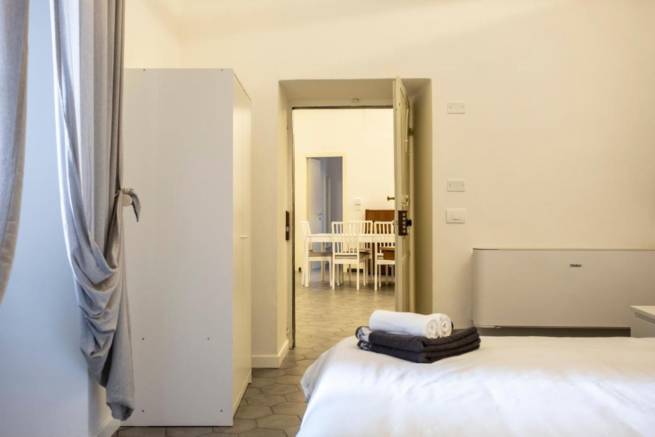 Hotel Archivolto Del Teatro Albenga Exteriér fotografie