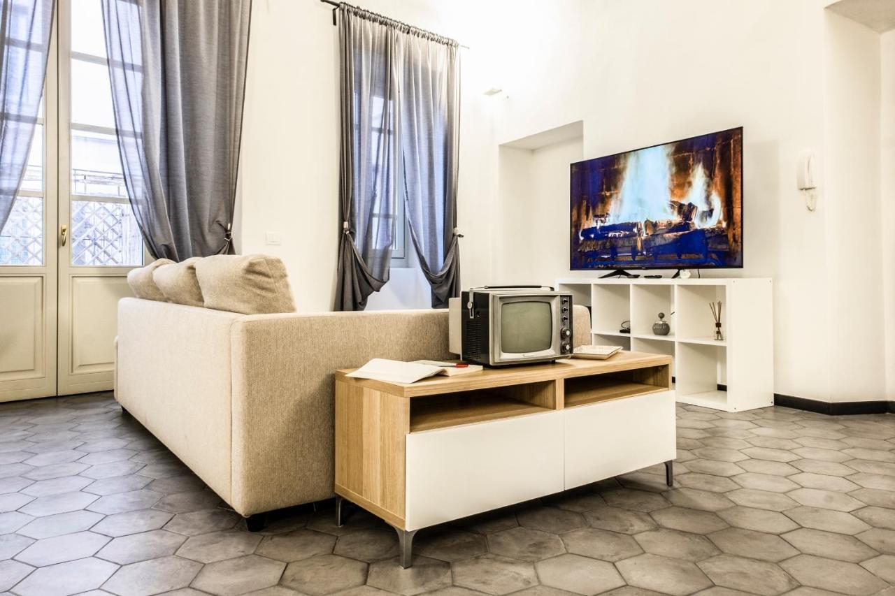 Hotel Archivolto Del Teatro Albenga Exteriér fotografie