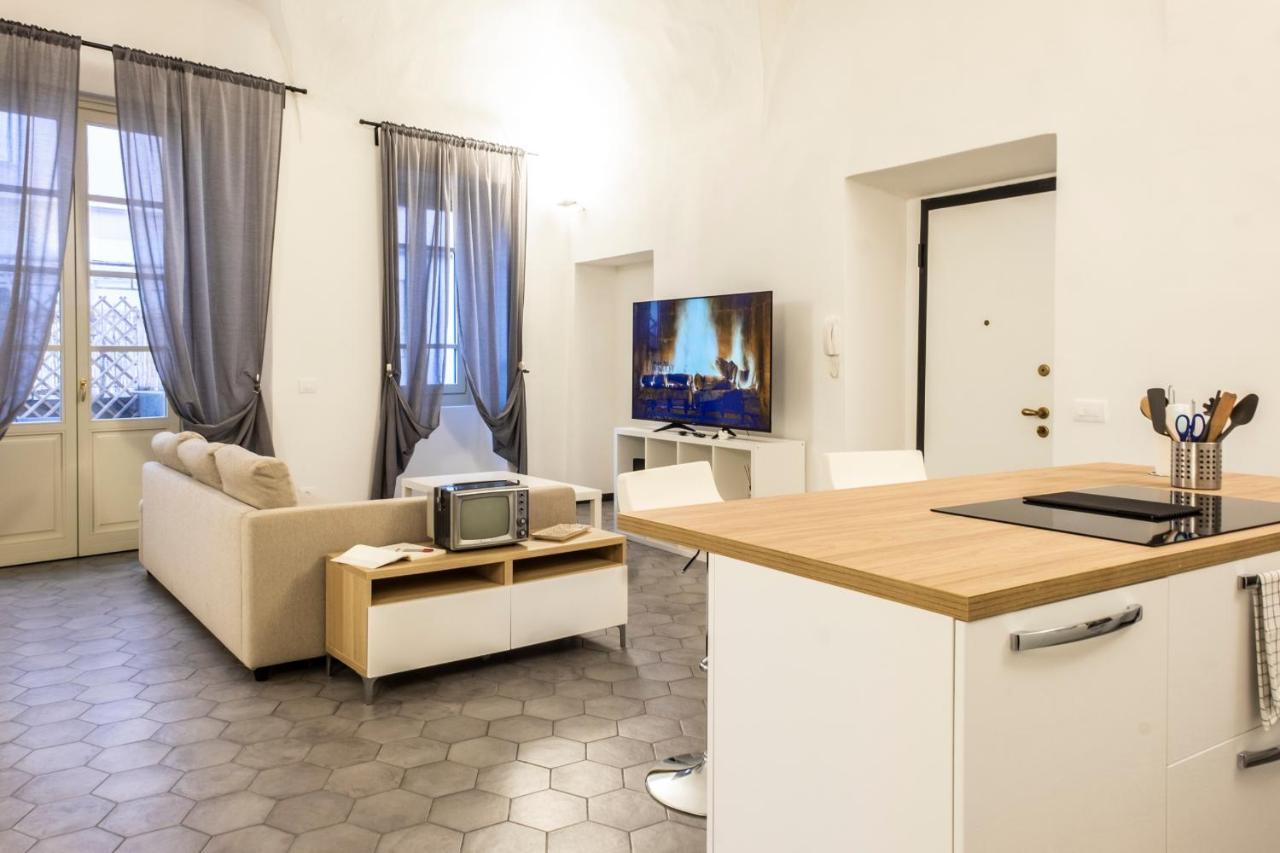 Hotel Archivolto Del Teatro Albenga Exteriér fotografie