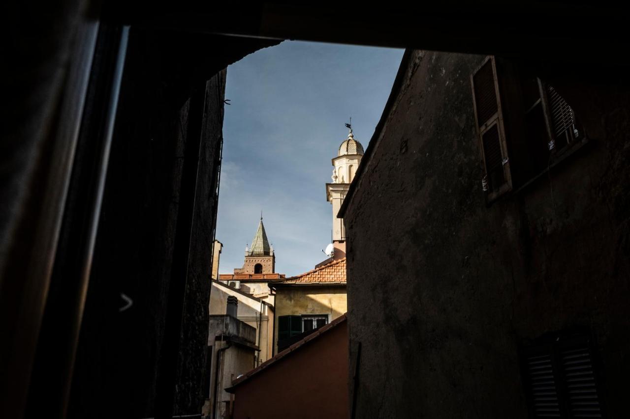 Hotel Archivolto Del Teatro Albenga Exteriér fotografie