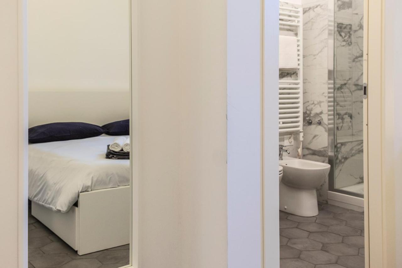Hotel Archivolto Del Teatro Albenga Exteriér fotografie